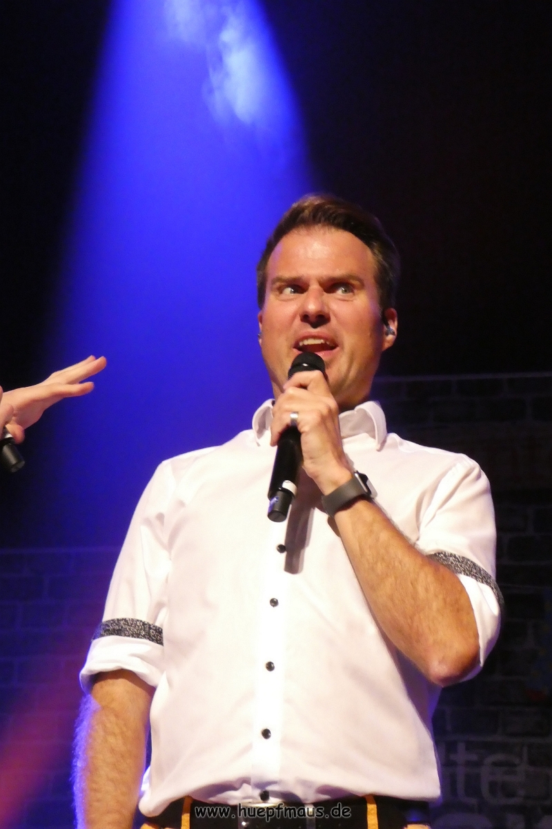 P1000952a.jpg