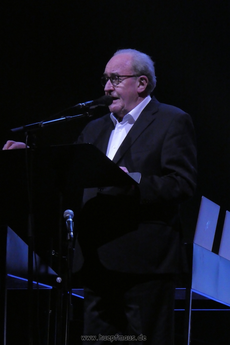 P1070210a.jpg