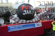 P1350584